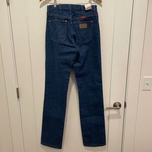 NWT Wrangler Slim‎ Fit Cowboy Cut Jeans 9x36 Dark Wash Denim Women's Jeans